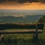 Fortified Borgo Among Friuli's Vineyards Holiday home *